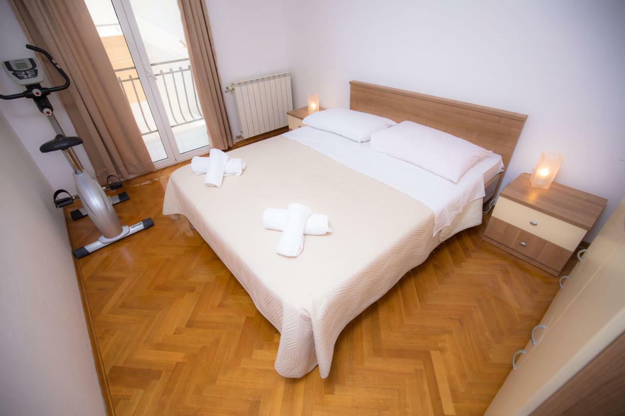 Dagulo Apartment Primosten Bagian luar foto