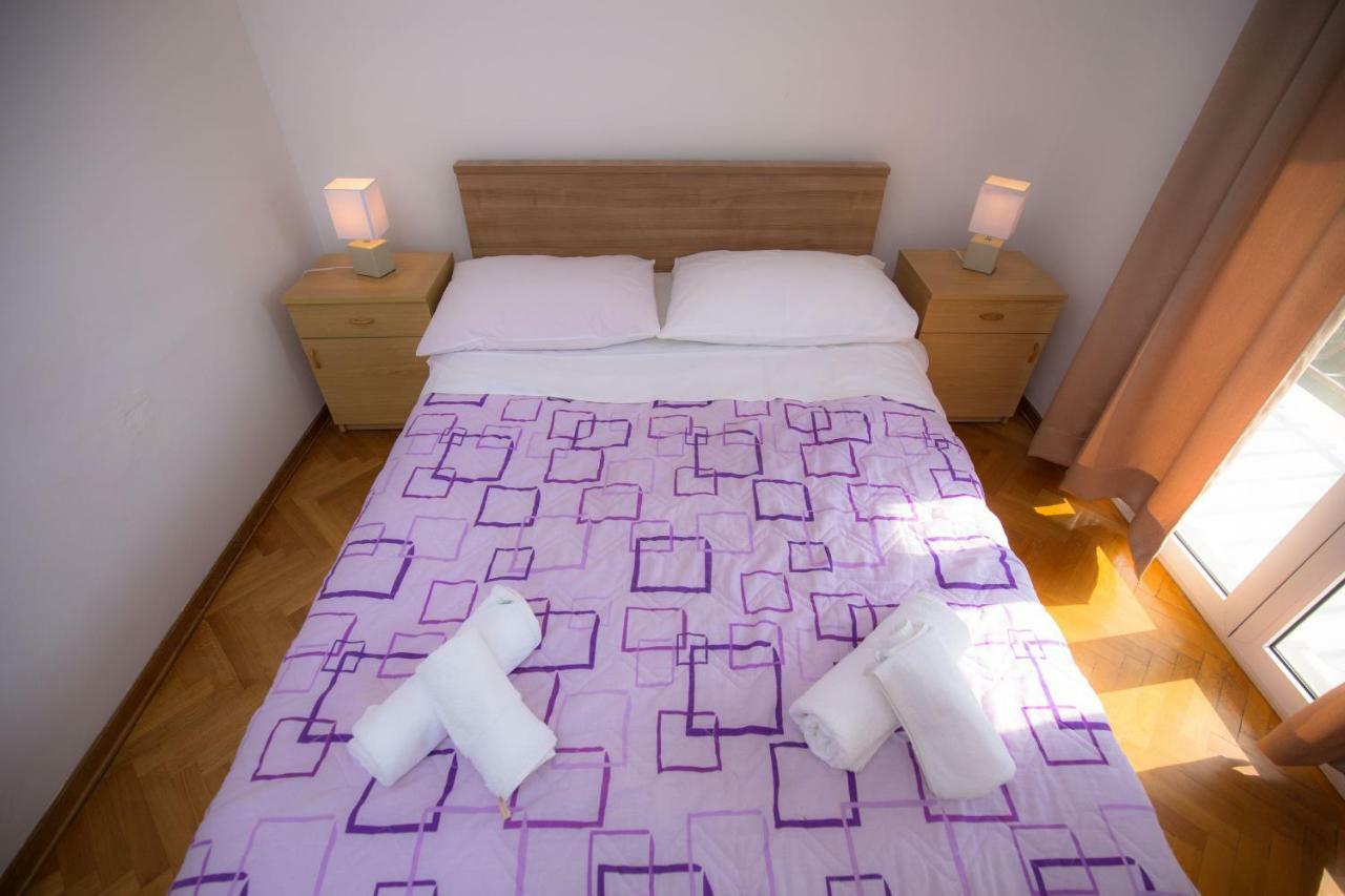 Dagulo Apartment Primosten Bagian luar foto